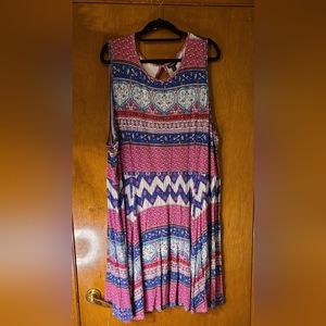 Casual, Comfy Torrid Plus Size Sleeveless Dress. Size 30W (Torrid 6).